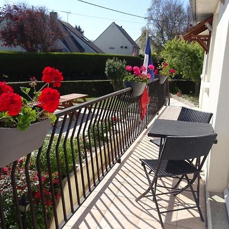 La Maison Blanche Saint-Laurent-sur-Mer Extérieur photo