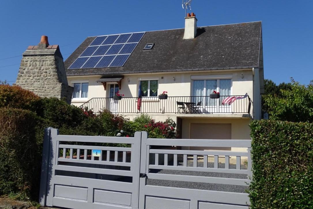 La Maison Blanche Saint-Laurent-sur-Mer Extérieur photo