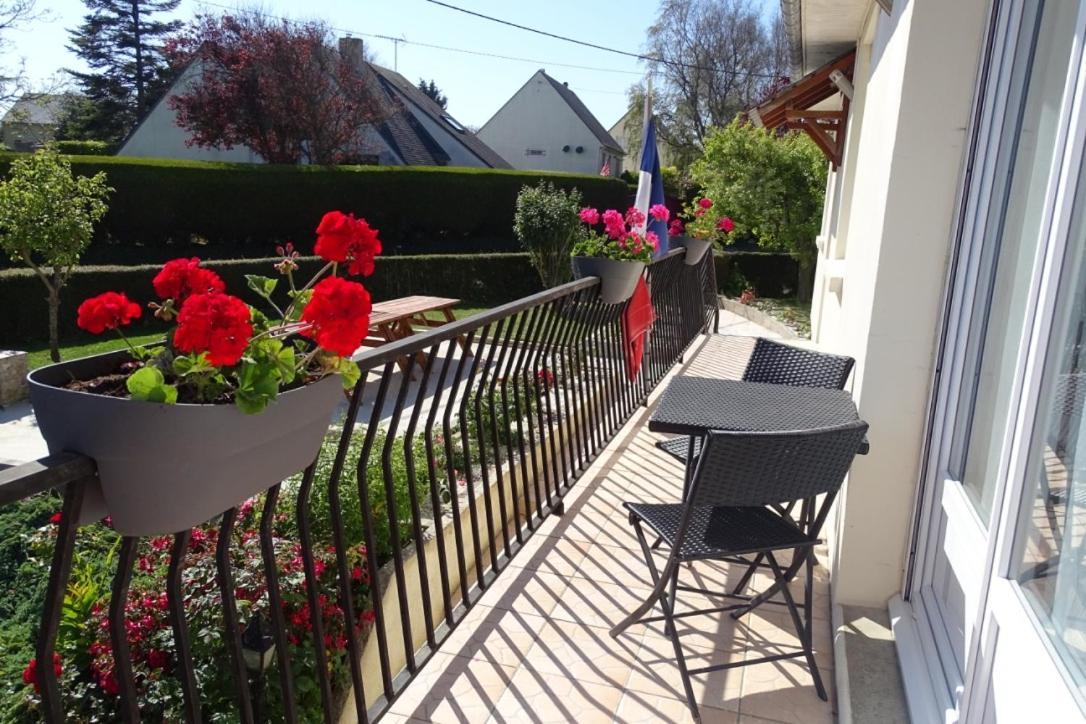 La Maison Blanche Saint-Laurent-sur-Mer Extérieur photo
